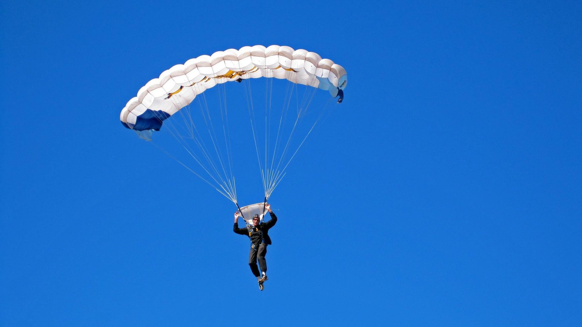 “企业高管迷你铁人挑战营” 以身作则推行运动文化